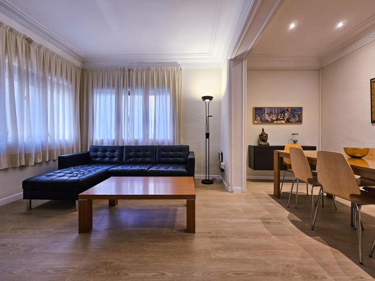 Classbedroom Park Gueell Apartment Барселона Екстер'єр фото